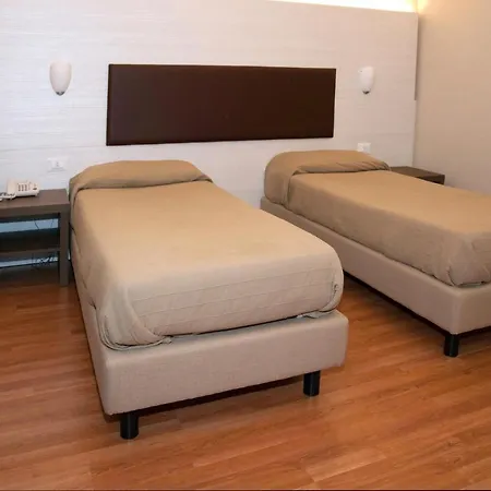 Buca Di Bacco Hotel 3*
