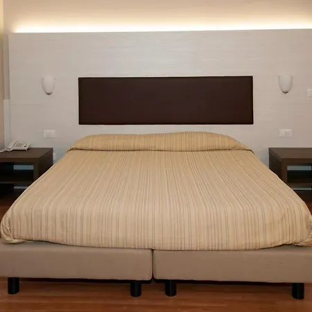 Hotel Buca Di Bacco 3*