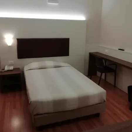 Buca Di Bacco Hotel 3*